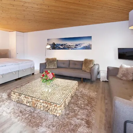 Schweizerhof 322 Апартаменты *